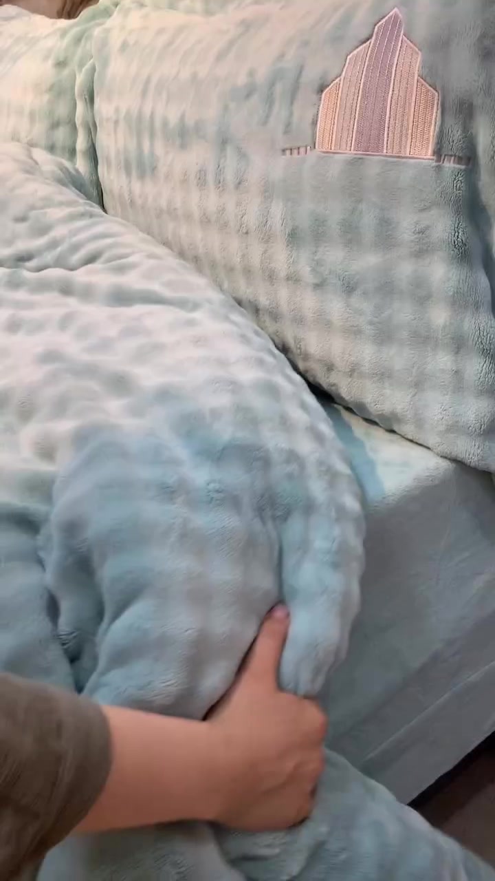 سيت نفرين • شتائي • فرو ناعم