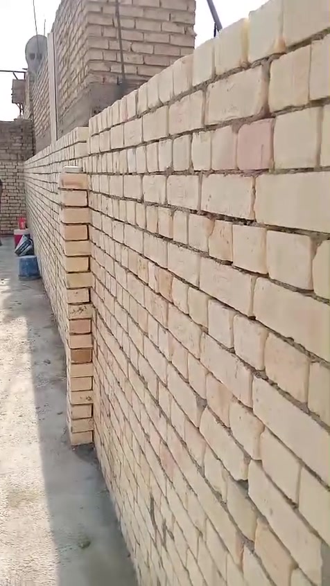السلام عليكم كادر خلفات بناء مصري شغل درجة اولى اسعار مناسبه للجميع رقم الواتساب ***********
