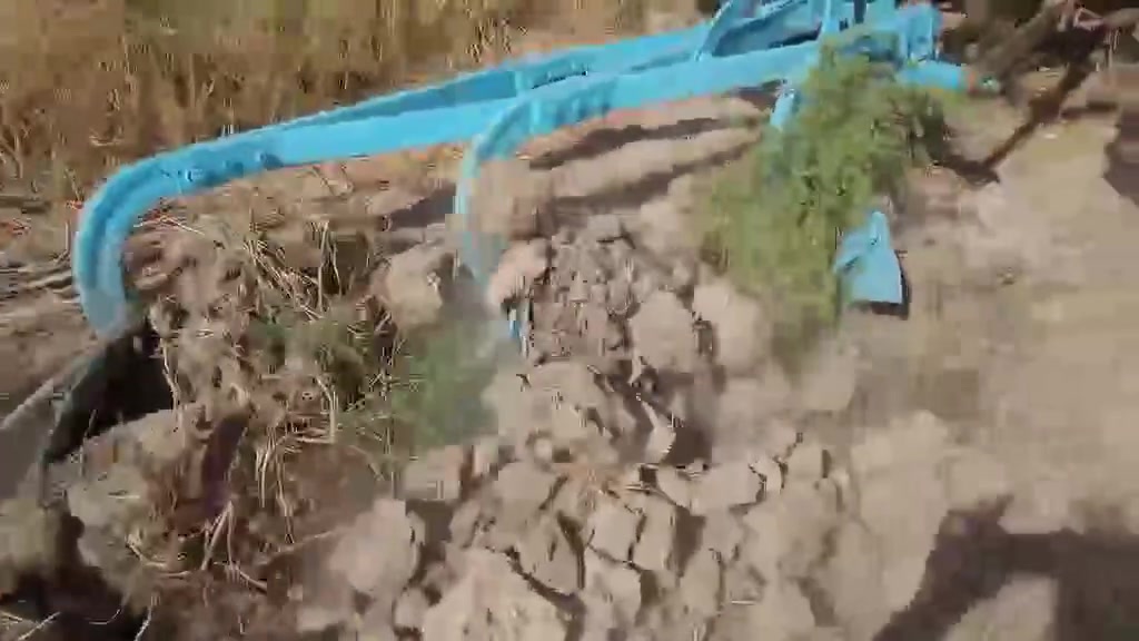 سلام عليكم فدان للبيع شرط كراب مكان ناصريه قضاء الفجر ***********
