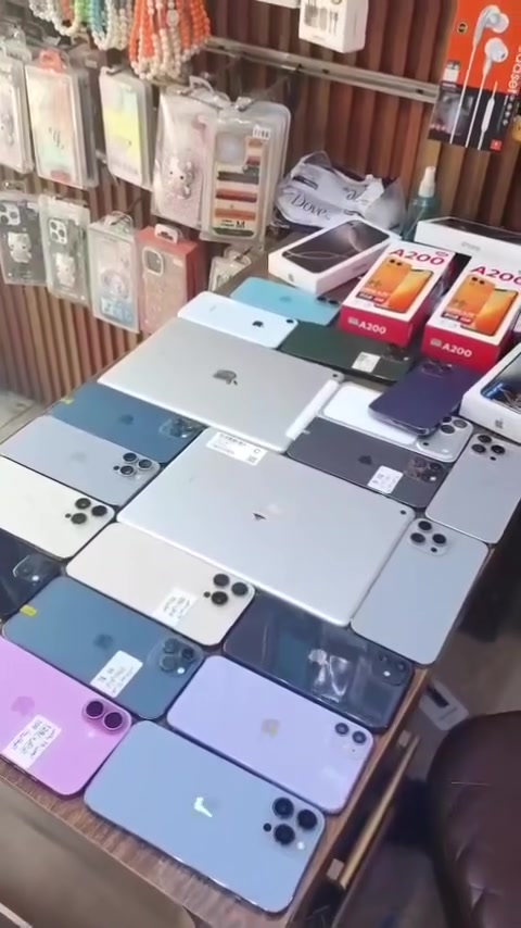 الكترونيات • اكسسوارات