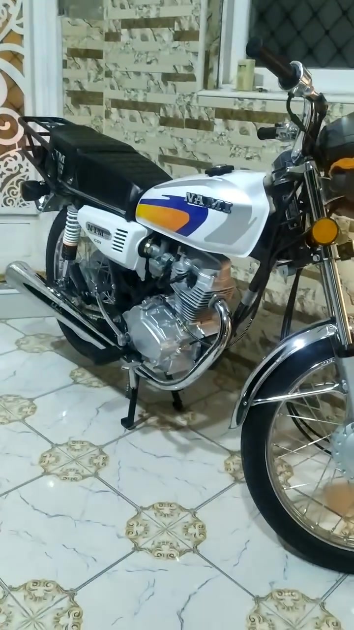 سلام عليكم نامه متياز للبيع موديل 27 3احرف كفاله عامه برغي مانقصه ودراجه أحله من لصوره ✨ 
ماصاله هواي من طالعه برغي مانقصه 
نضيفه حيل مكاني حله مركز 
شراي يتصل أو يعلق واطبله خاص 
***********
