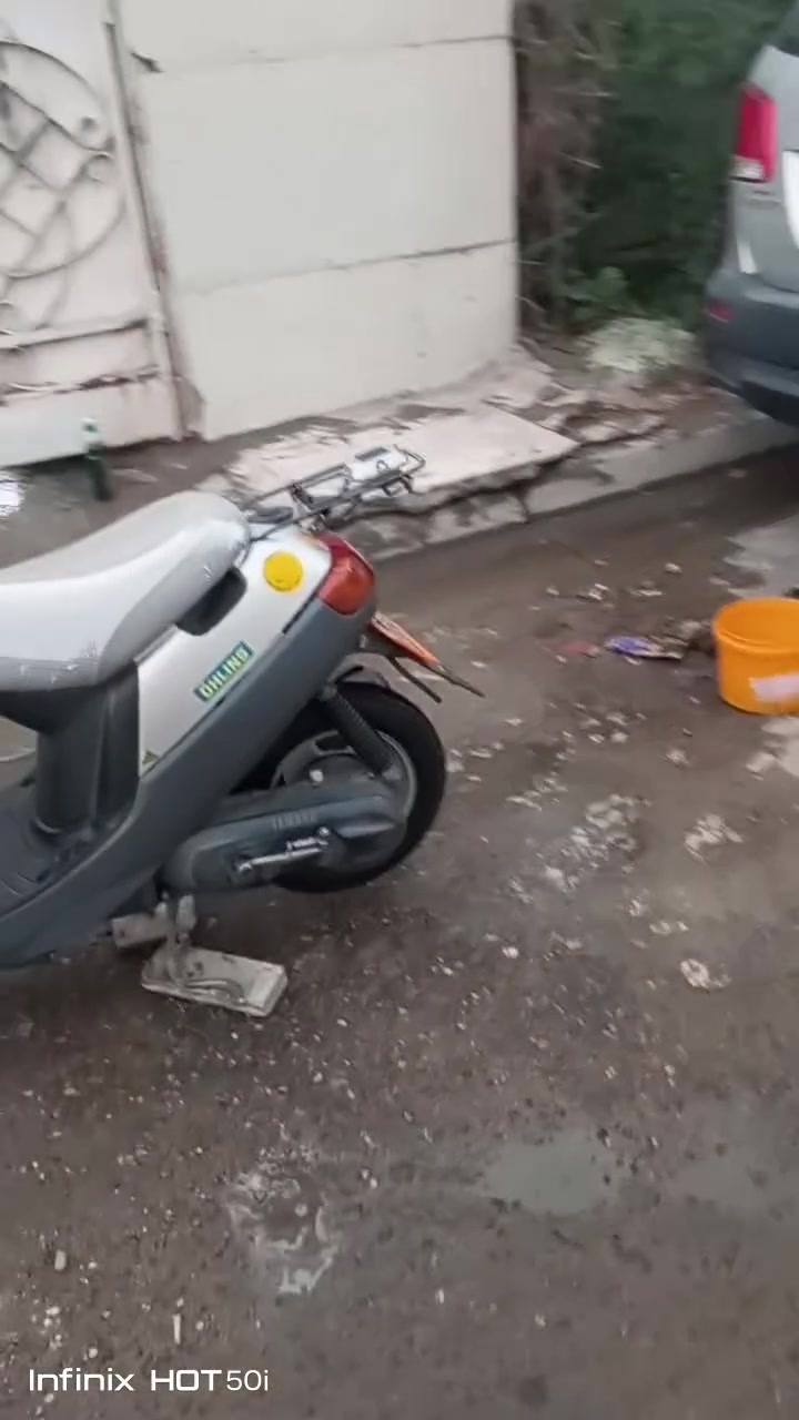 ابريو • بدون تفاصيل • دراجة
