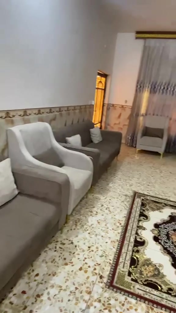 السلام عليكم تخم للبيع جديد ونضيف للبيع مليون و250 تواصل ‏‪***********‬‏
