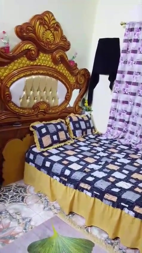السلام عليكم غرفه نوم للبيع استخدام قليل هيه والمندر ب850 وبيهه مجال مكاني الحيانيه تواصل وات ساب ***********
