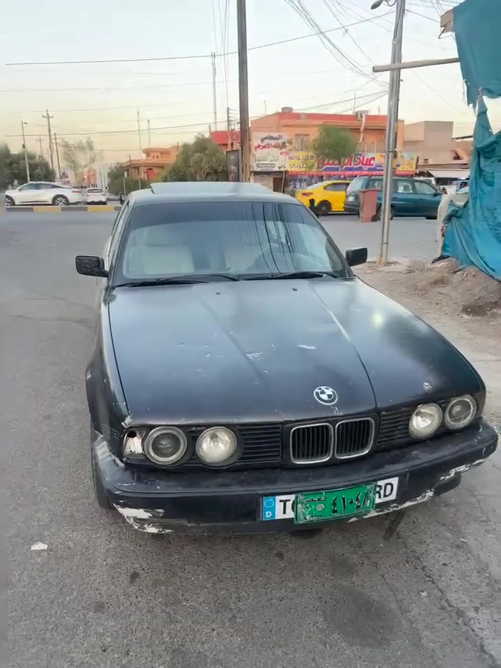 ٥٣٠ كير اوتو محرك فل ٣٠٠٠ فول مواصفات كشنات جلد سلايت بيها طخه بلجاملغ لامامي مامعدل  ووياها بجم عريض بس بعد ماشادو رقمها اخضر مدفوع كمرك بس تروح تحول سعرها ٣١ وبيها مجال ***********
