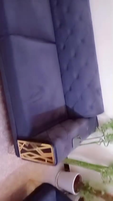 السلام عليكم 
تخم 10 مقاعد تركي درجة أولى💯

بي ضرر بسيط مالـ نرگيلة مثل ما 
موضح بالڤيديو 

الموقع 📍: بغداد - حي الاعلام

السعر : ٨٠٠الف دينار وبي مجال بسيط

رقم الهاتف للتواصل: ***********
