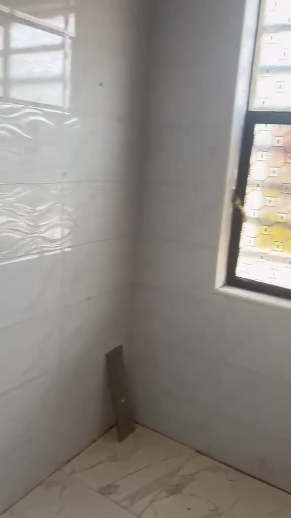 عندي بيت ٥٠ متر للبيع بحي ميسان بناء درجا اولة طابوك صب فوك او جوة بحي ميسان بلزراعي شارع الشيوخ شارع ١١ متر تبليط انارة ليلية كافت الخدمات اكو تصوير للبيت مراسلة الصفحة او اتصال على الرقم *********** بي واتساب السعر ٢٨ معة المجال

