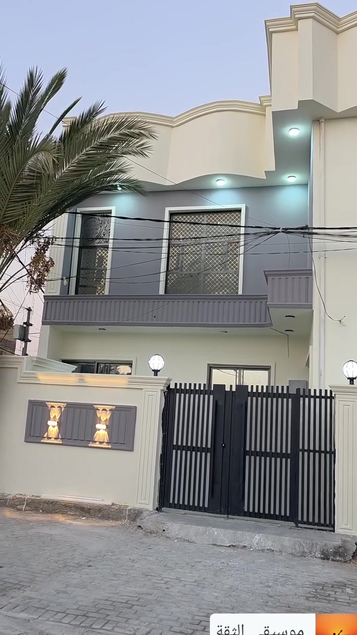منزل للبيع بموقع مميز وبسعر مناسب في الديوانية للبيع او مراوس حسب قناعه

📍 حي الفرات – قرب شارع المستوصف
📐 المساحة: 100 متر مربع
📏 الواجهة: 10 أمتار
🏠 ركن وعلى ساحة
📄 طابو صرف
🏗️ بناء كونكريت مسلح
🏢 المنزل مكوّن من طابقين

الطابق الأول:
غرفة، صالة، استقبال، مطبخ، ودورتي مياه.

الطابق الثاني:
غرفتا نوم، صالة، ومخزن.

استفسار اتصل بالرقم ***********

