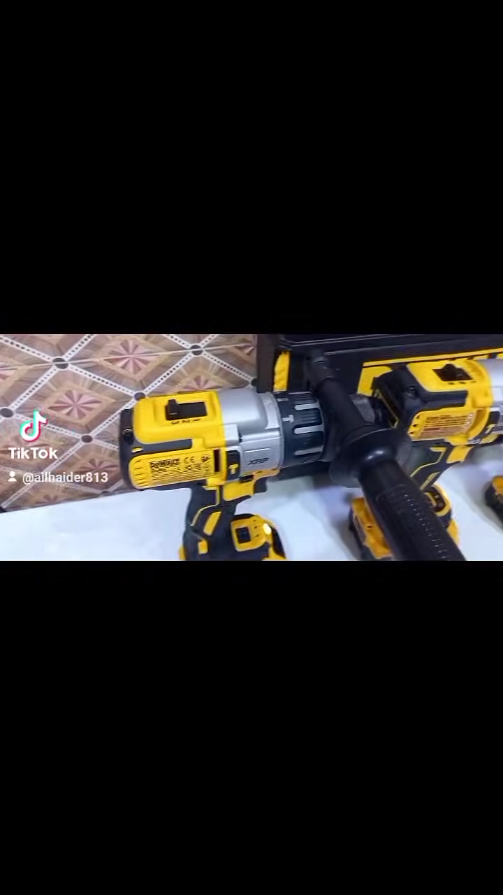 للبيع كل واحد وسعره رقم التليفون بي واتساب.  ***********

