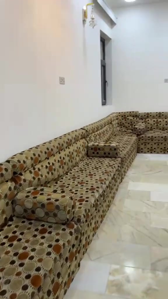 ديوان عالي • سفنج ضغط عالي • ١٦م