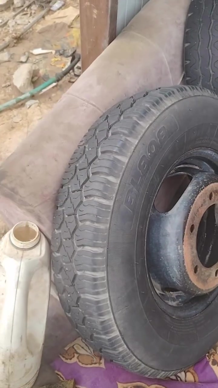 قطع غيار • تواصل