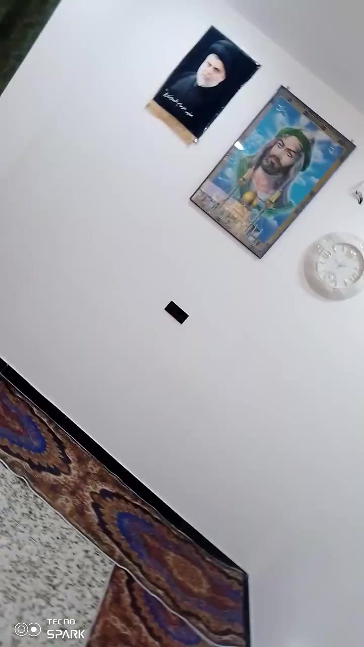 بيت للبيع الشعب خلف السده ساحه سانسيرو 100 متر. مربع رقم ***********
