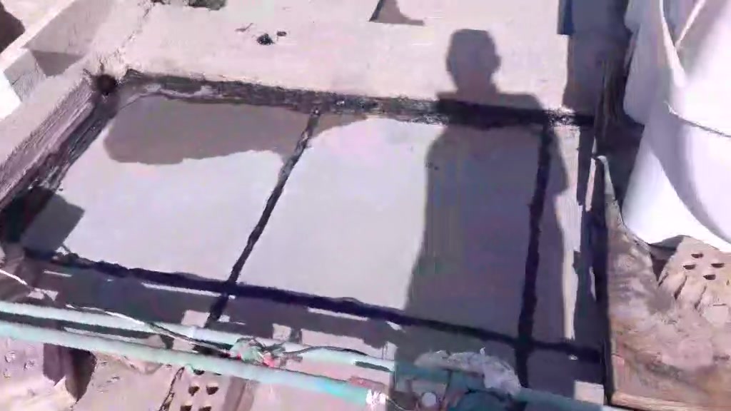السلام عليكم اي احد يحتاج شغل ماستك وزفت بيوت وأسطح موجود شغل درجة أولى
كرسته وعمل السعر 3000 دينار شغل درجة أولى والماستك اصلي عراقي  

للحجز والاستفسار ***********
