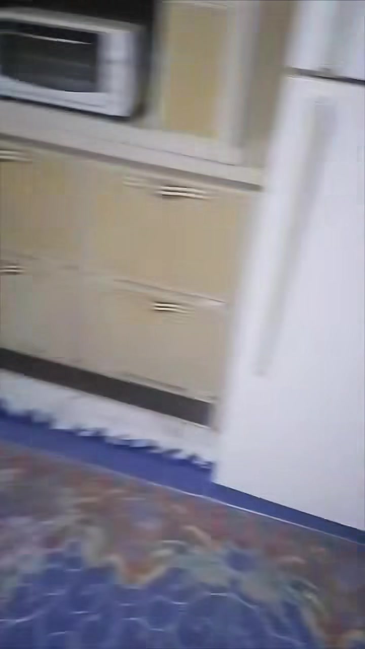 سلام عليكم بيت 120متر بناه غرفه وصاله وستقبال ومطبخ ينباع هوه وثاثه بنا بلوك عكاده في منطقت سهيليه قريب جسر المام علي سعره 40وبي مجال//  ***********
