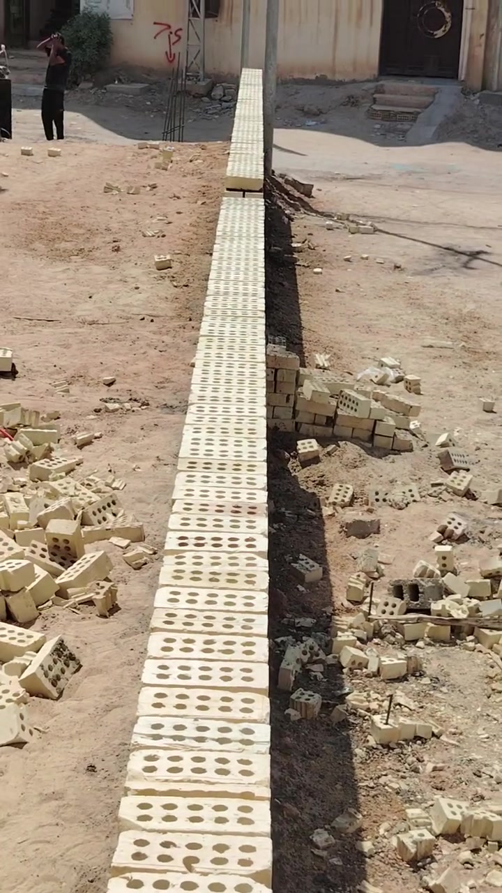 خلفه بناء متفرغ عمل درجه اولئ بشراف مهندس ***********

