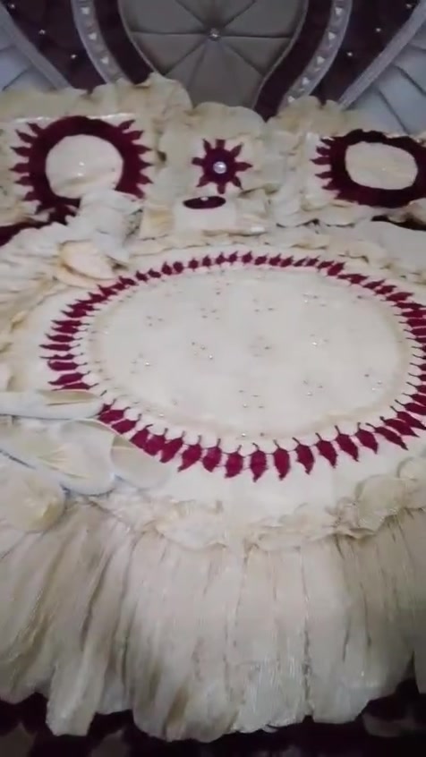 نزله جديده مامستعمله سعر 80الف مكان بصره وشراي يتصل بي واتساب ***********
