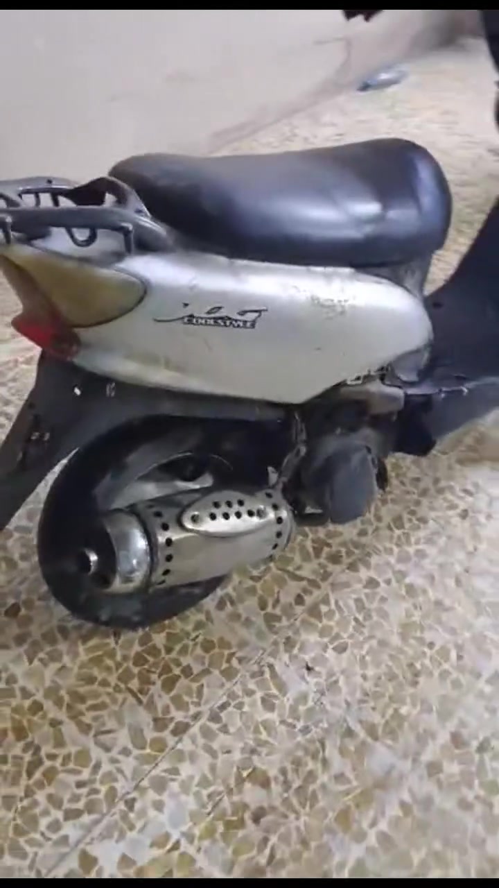 لكزز • ماطور معمر • تايات جديدة