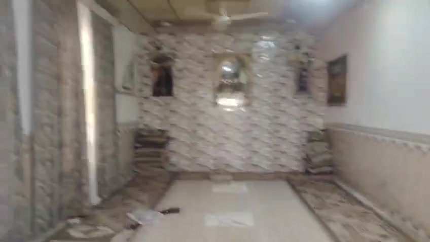 بيت طابقين زراعي باالشافعيه قرب الجنسيه
المساحه 1000متر يحتوي علي 3غرف نوم صاله استقبال خارجي
الطابق الثاني يحتوي علي 2غرف نوم وصاله 
***********
