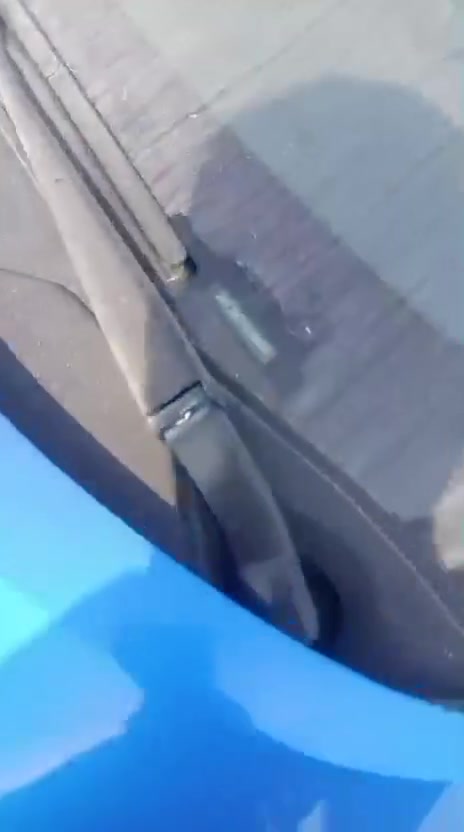نيسان • ماكو تفاصيل