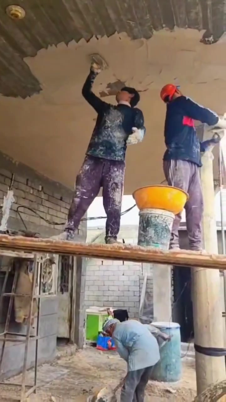 سلام عليكم ورحمة انه خلفه مال لبخ وبورك وجص ومعجون وشغلي درجه أوله شغلي حيل نضيف هاذه رقمي وبيكم خير وتدللون ***********
