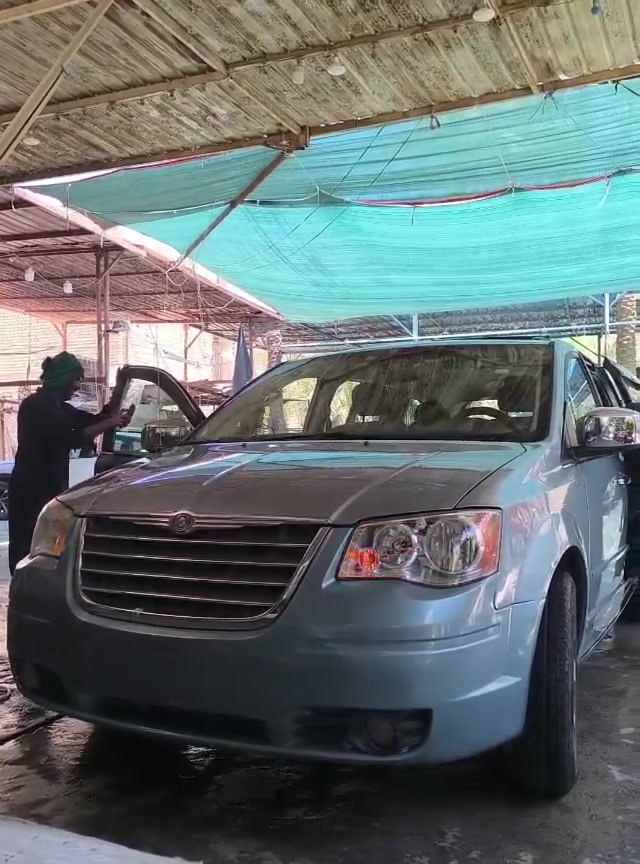 تاون كانتري 2009
محرك 3300 

گير ومحرك مكفولات

رقم بغداد باسمي 

سنوية ل2028

كشنات سياحية منفصل

7 راكب .. 3 قطع تبريد 

كاميرا دواره .. شاشة بلادية

مكاني كربلاء 

السعر 110 قابل للتفاوض

بيع او مراوس

***********

***********

