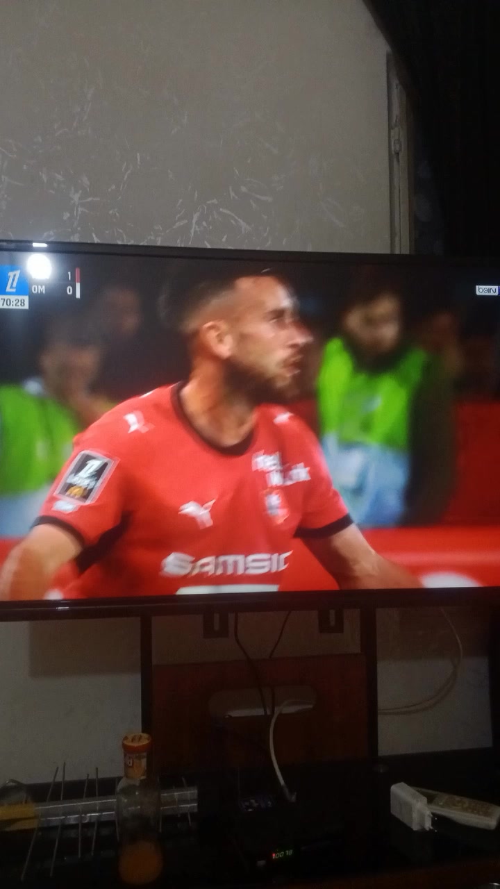 قنوات مشفرة • بين سبورت • يشتغل بضعف النت