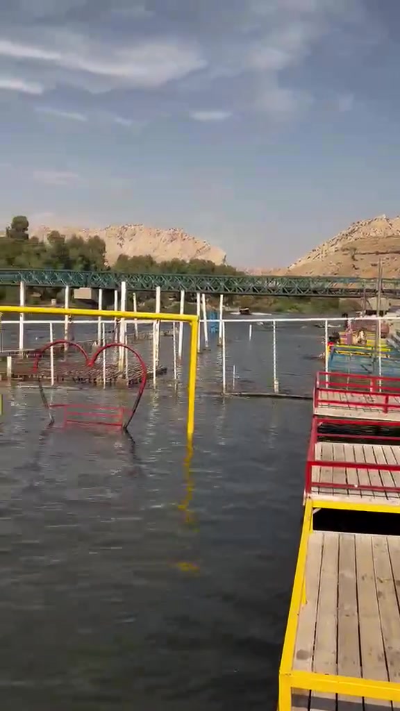 حملة أهالي • منطقة الشعب • سد دربندخان」「جزيرة الخيول」「بحيرة سيروان」「شم...