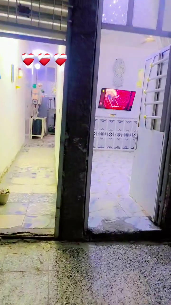 بيت 100مترا طابق ونص كامل منطقه حي البتول الزراعي  للتوصل ‏‪***********‬‏
