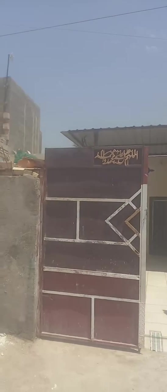 ٢١٠م • ٢ غرف • بورسلين