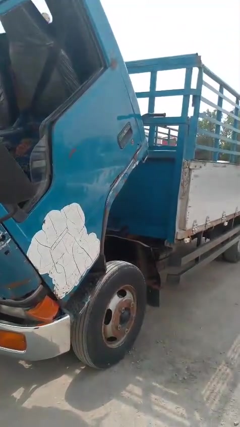 سلام عليكم من رخصت لادمن .
كنتر للبيع موديل ٩٣ طول ٥ متر بلادي سياره جاهزه.السعر ٩٠ $..ملاحضه مكلف بنشر هذا رقم صاحب السياره غير متواجد ع الفيس ..‏‪***********‬‏.💐👋
