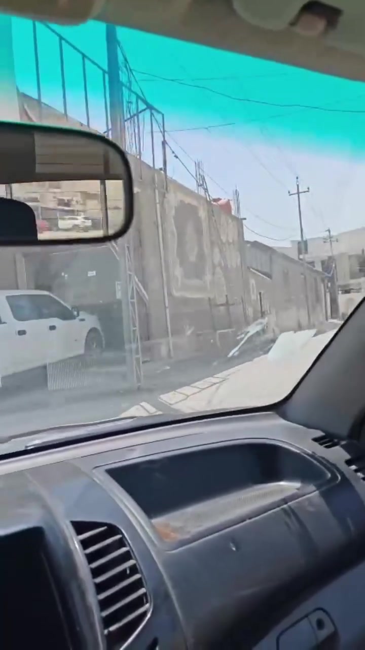 سعر مناسب
قطعة 100 متر مربع 10*10 للبيع 
خلف مول نون بالتقسيم الجديد
 تبليط ومجاري وكهرباء وماء ومسيجة بي ار سي
منطقة هادئة والجوارين ناس مرتبين 
ويوجد فديو توضيحي لمكان القطعة
للاستفسار الاتصال على ***********
علملً اني صاحب القطعة
