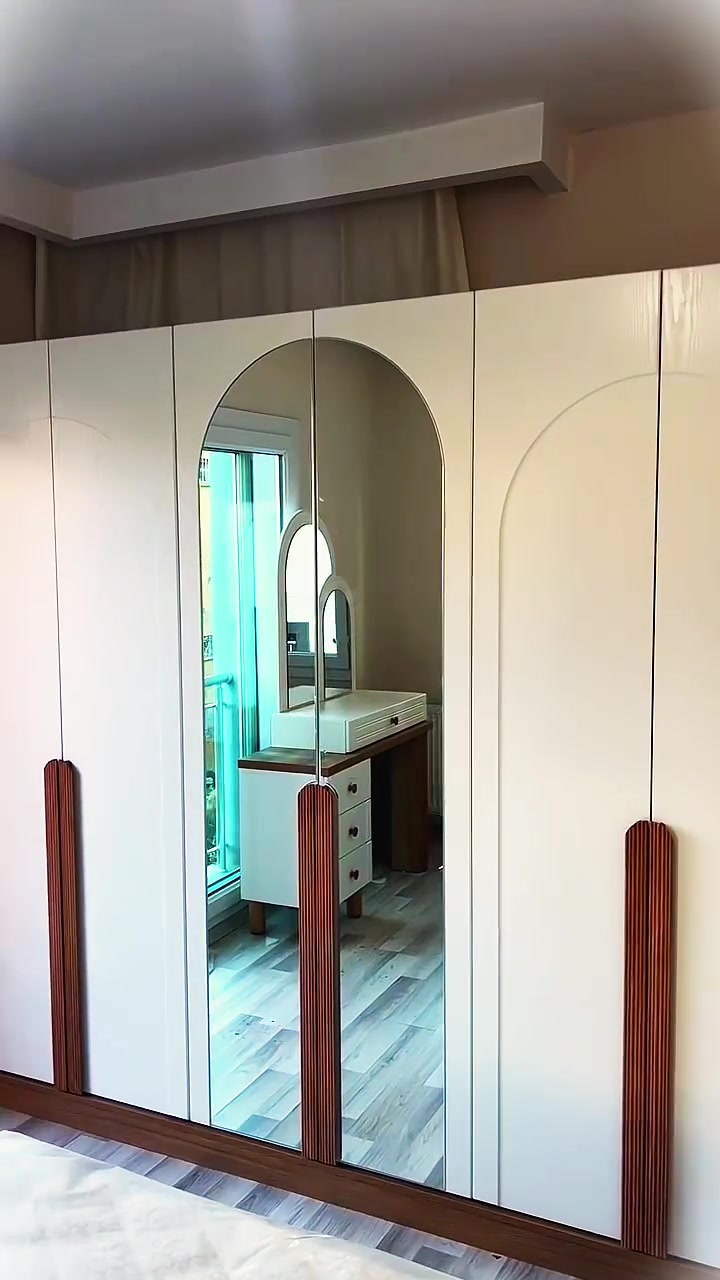 اسعد الله اوقاتكم حبايبنه وزبائنه الكرام مستمرين وياكم بعرضنه الخاصه [[فتح وشد غرف نوم تركي وجميع الاثاث التركي فقط بسعر 75الف]] للاستفسار والحجز عله هاذه الرقم //***********
