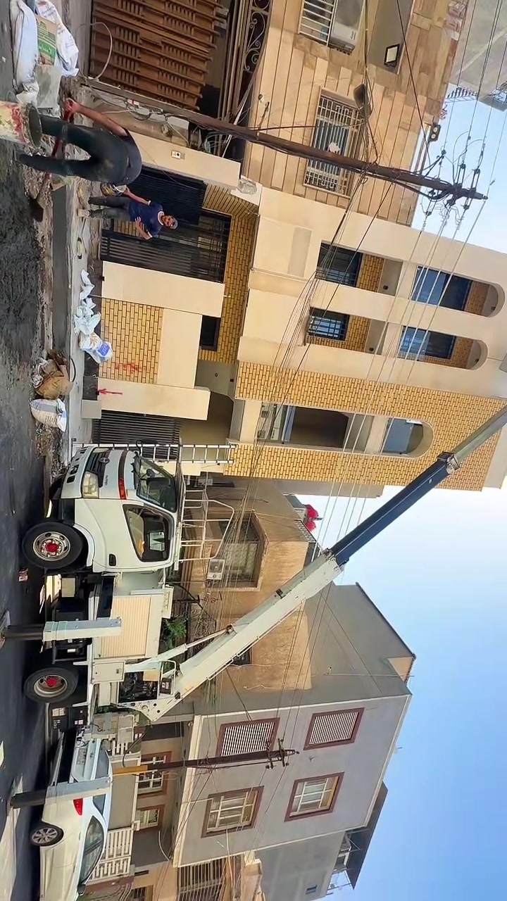 السلام عليكم كوب 17 للبيع هدروليك كهرباء بااسمي تحويل ثاني يوم سياره خير من الله سياره جديده مكان بغداد للستفسار على رقم ***********
