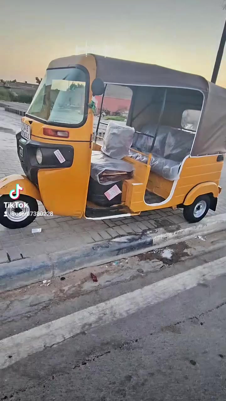 تكتك موديل 20 رقم وسنويه نكليزي البدي كفاله مكينه مجفته تجفيت شركه تخم تاير جبلي كهربائيات تكتك جديده مال جناي السعر 5800 مكاني بلبصره وهاذ رقمي ***********
