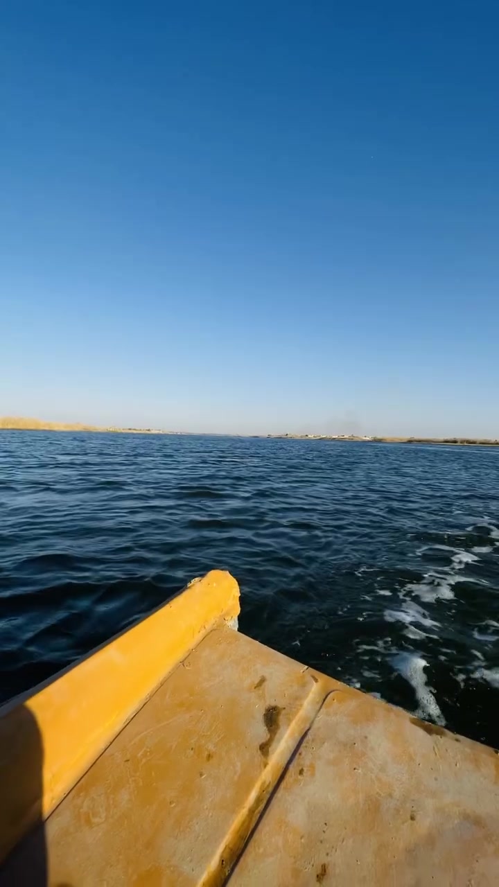 زورق • ٤ مقاعد • ٣م×٢م