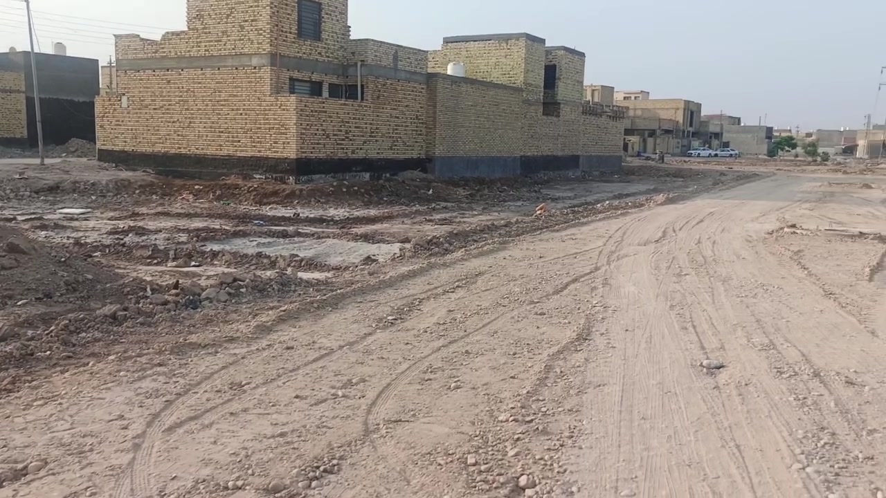 أرض • للبيع