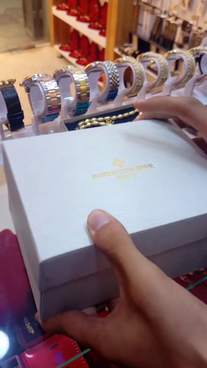 ساعة اوتماتك ⌚⌚⌚
البراند العالمي باتيك فلب بمواصفات عالية جدا 
✨اطلب الان من الشرق ماستر ✨
توصيل كافة محافظات العراق 🚗 🚗 
العنوان سامراء حي الشرطة شارع الاطباء مقابل مختبر الدكتور مهدي عبد الواحد 
     ***********
 واتساب او اتصال او خاص

