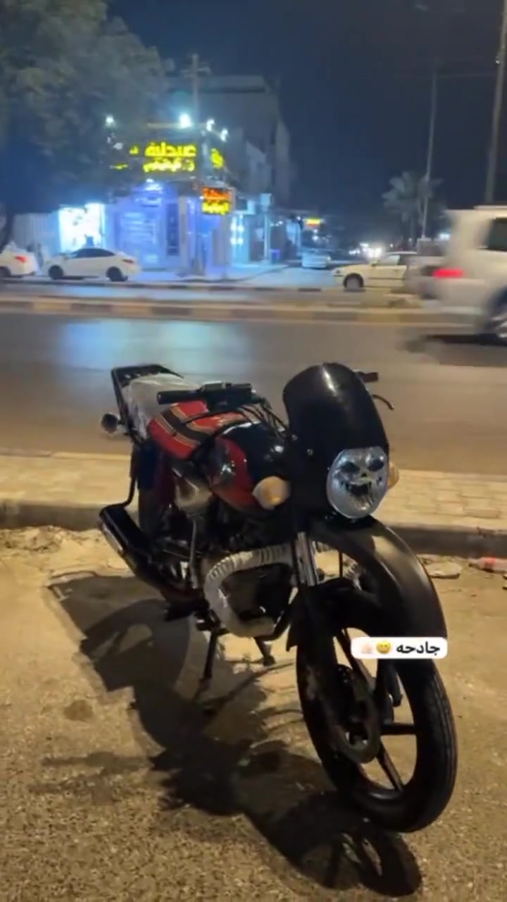 سلام عليكم دراجه بوكسر ستخدام شخصي دراجه مكينه مفتوحه مديل ١٩طالعه ب٢٢ ٧وراق دراجه  كهربايات كله شغاله نكره سلف دراجه نضيفه وماذب عليه فلس احمر اريده ب٧٥٠ وبيه مجال دراجه لو متوازي عليه مابيعه مكينه حلوه لا نضوح ولا تبخير  تصال عل رقم وبيك خير ودالل ***********

