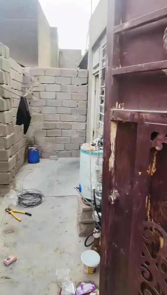 بيت للبيع • بلديات لمعسكر • قرب سوق الميت