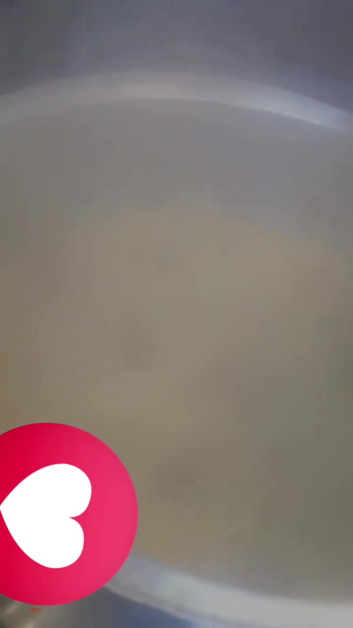 جمعه مبارك قيمه نجفيه وتمن نفر ٢٠٠٠ حجز الغده 
الحجز اتصل *********** 
رحم الله والدي اليرفع منشوره

