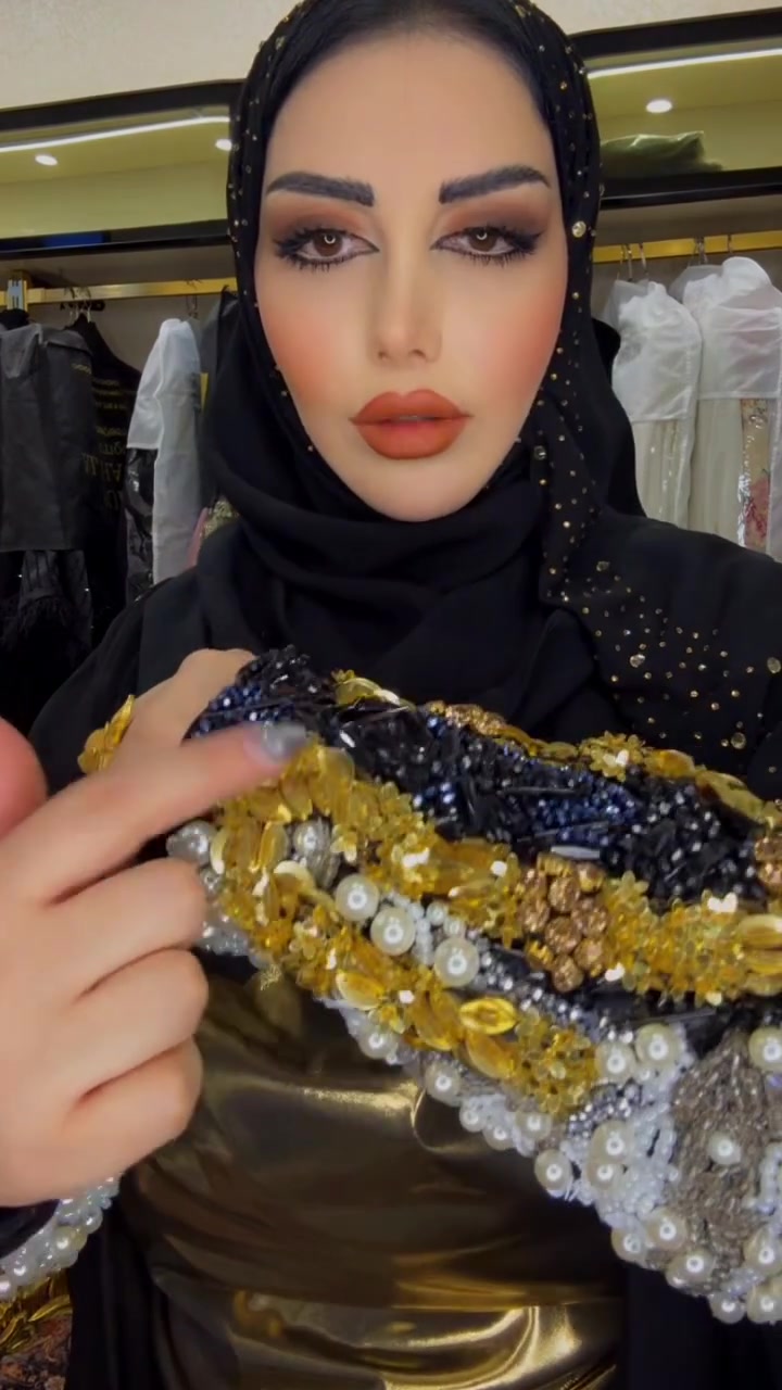 #erbil #iraq #abayastyle #abayafashion #عباية_فخمة
