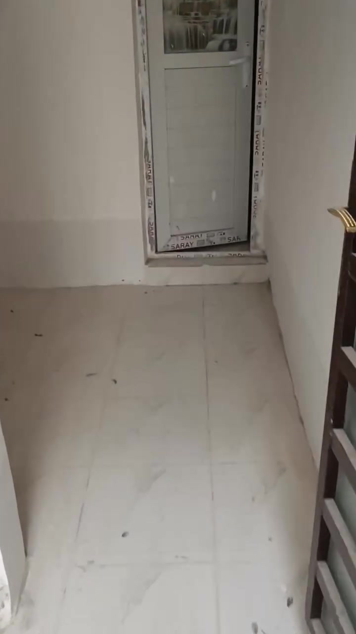 نصف بيت • حي الانصار اليمنى • نظيف جداً