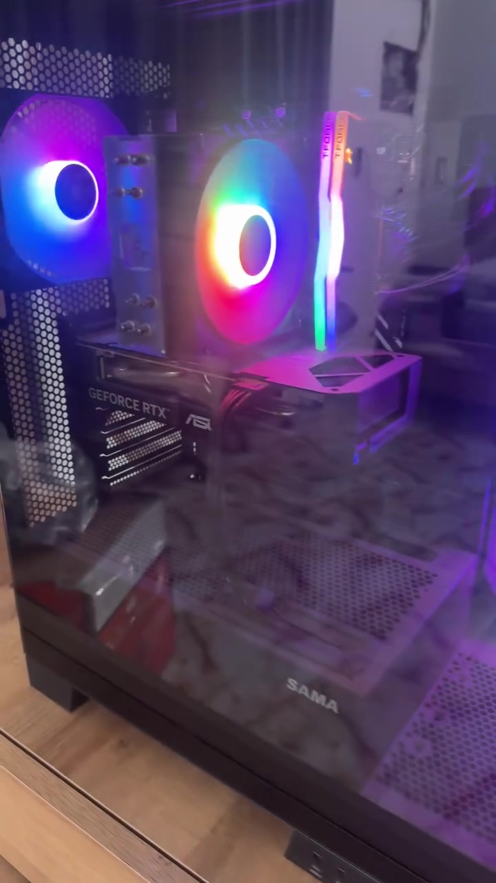 pc للبيع
المعالج: i5-14400F

كارت الشاشة: RTX 5060 8GB

الرام: 16GB (2x8GB) Team Group DDR4 3200MHz

الهارد: WD Green SN3000 1TB NVMe M.2 SSD

المذربورد: ASUS PRIME H610M-K D4 ARGB

الباور سبلاي: SAMA 750W

الويندوز: Windows 11 Pro

السعر : مليون و 350 الف 

مكاني بغداد 

***********

