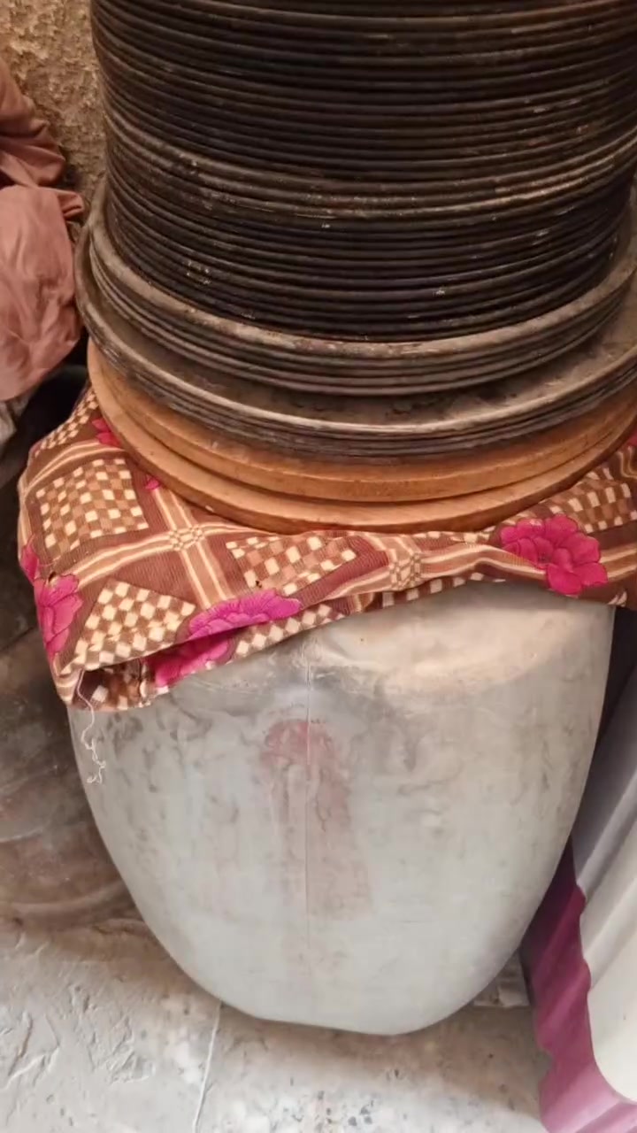 السلام عليكم اغراض مال مطعم مستخدمه صيانه بيتزا وسط صياني بيتزا كبير وصيانه كرامه من دون ماطور خلاط صلصه حجم كبير عندي اغراض هواي مال مطعم كل من وسعره مكانه بغداد حي البتول الزراعي ***********
