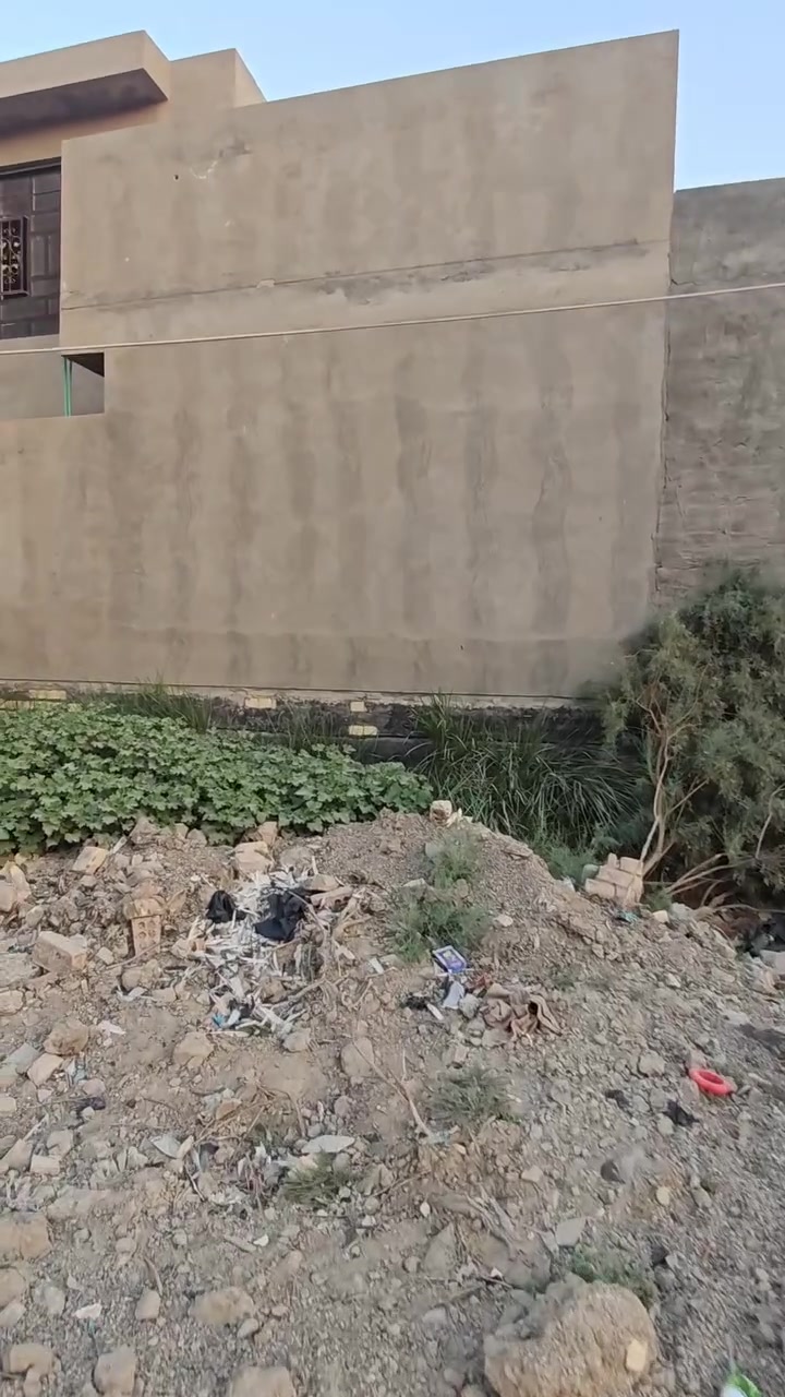 دار 100 متر مربع 
في سبع البور السوداني قرب شارع 60 
جنس العقار ملك صرف على طابو الكاضمية 
السعر 63 مليون للاستفسار ***********
