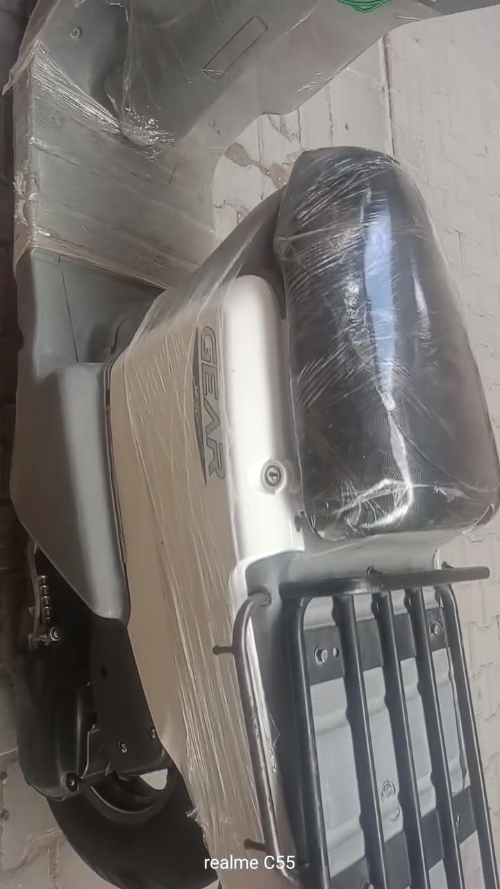 ✨ دراجة للبيع بيكم🏍️✨
🔥 نظيفة ومرتبة وجاهزة للاستخدام

💰 السعر: 600الف دينار 
💵 يوجد مجال بسيط بالسعر للجادين

📍 #العنوان_الكاظمية_قرب_شعبة_الخامسة 
📞 #للاستفسار_***********

نص مكتوب في الصور:
- realme C55