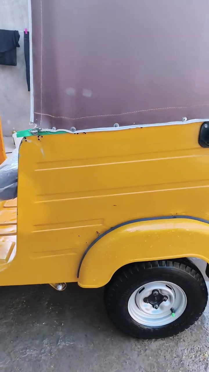 تكتك • ٢٠ كفالة • بغداد معامل باوية