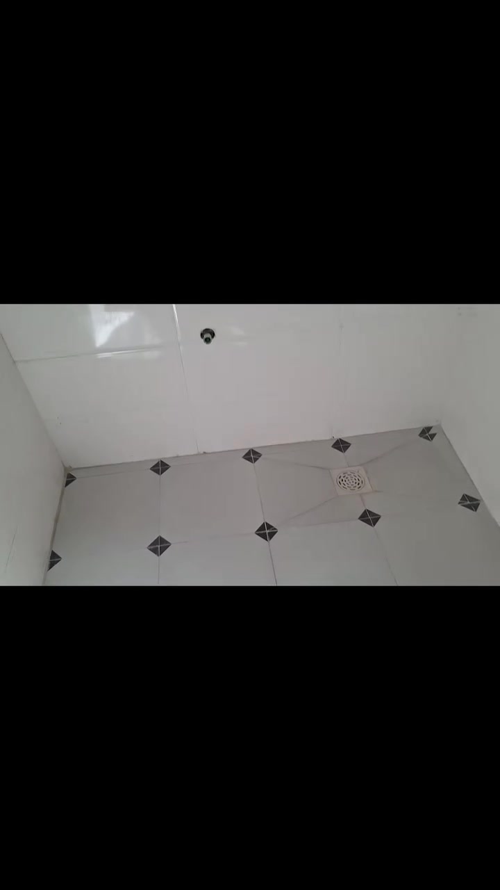 السلام عليكم خلفه سراميك بورسلين جداري ارضي  الرقم  *********** الموقع النجف
