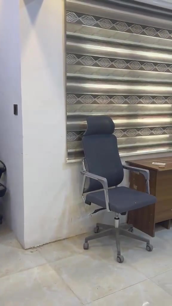 السلام عليكم عدنا بيت كامل بينوا اثاث جاهزة نظيفة كلش .. الموقع حي الضباط خلف مطعم جندول الأغراض كلها للبيع ... شلع .. للتواصل *********** .راح نكون متواجدين غدا ان شاء الله الساعة 10 صباحا إلى الساعة 9 مساءا اكيد في حال تم تصفية كل الأغراض يقفل المزاد .. راح انزل بعض الصور لان خاصية الفيس لا تسمح الي بتزنيل جميع الصور ..
