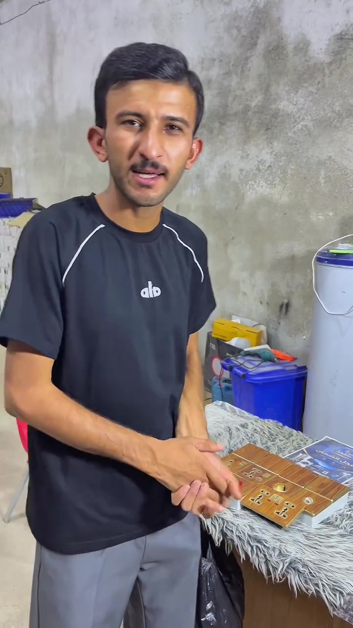⚡️عرض من شركة SK الاصليه⚡️

بلك سويج بسعر التراب كارتون 100 قطعة بسعر 180 الف بس 

🚚التوصيل مجاني الى جميع محافظات العراق 

للتواصل والحجز 
***********
***********
